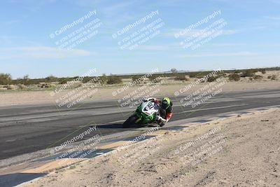 media/Jan-18-2026-CVMA (Sun) [[519f600f45]]/Race 16-Formula Middleweight/